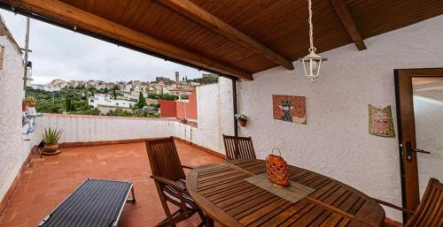 Cervera del Maestrat Apartment | Habitour - Casa la Cenia