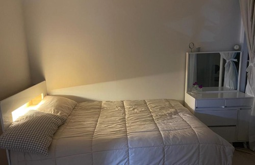 Suwon Bed & Breakfast | Haeng Un - For Foreigner & Female Only