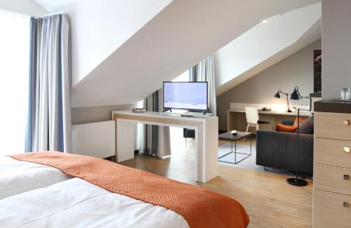 Heiligenhafen Hotel | Hafenhotel Meereszeiten