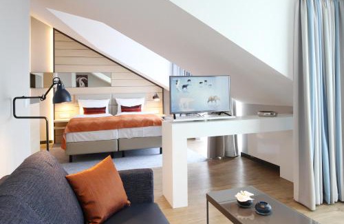 Heiligenhafen Hotel | Hafenhotel Meereszeiten