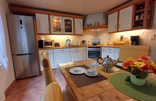 Emden House | Hajna - Jenny´s Ferienhaus - Ferienhaus, Dusche und Bad, WC, 3 Schlafräume