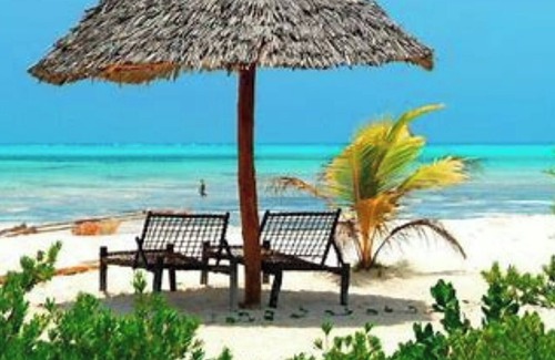 Paje Bed & Breakfast | Hakuna Majiwe Beach Double -with Garden view