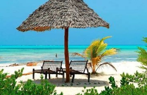 Paje Bed & Breakfast | Hakuna Majiwe Beach Double -with Garden view