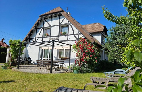 Stawiguda House | Half-timbered house "Paula" overlooking the water