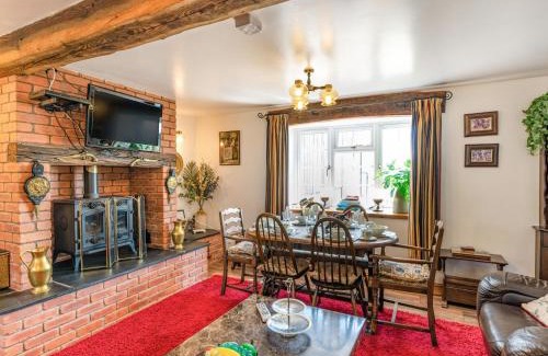 Llanfyllin House | Halfen Granary