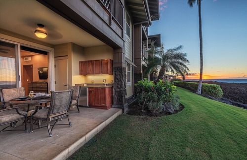 Waikoloa Condo | Hali'i Kai Most Oceanfront Location! Walk to Pool, Gym and Restaurant