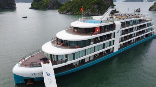 Ha Long Boat Rental | Halong Lyra Grandeur Cruise