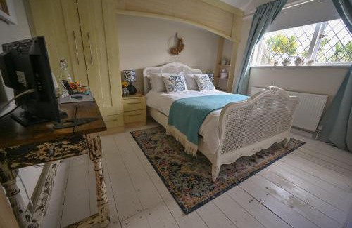 Lelant Bed & Breakfast | Halwell Lodge