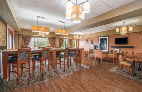 Bessemer Hotel | Hamilton Inn Bessemer