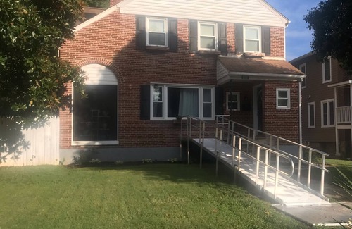 Baltimore House | Hammock Hideaway