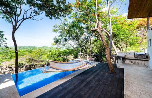 Villarreal House | Hammock House Your Private Oasis Near Tamarindo
