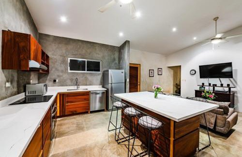 Villarreal House | Hammock House Your Private Oasis Near Tamarindo