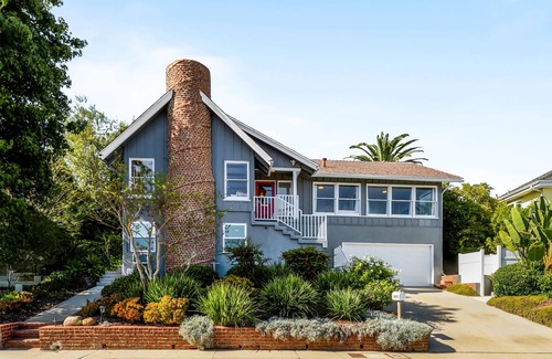 Pacific Palisades House | "Hampton House" Ocean Views. Family & Pet Friendly. WEEKLY AND MONTHLY DISCOUNTS