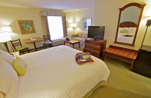 Clarks Summit Hotel | Hampton Inn Clarks Summit