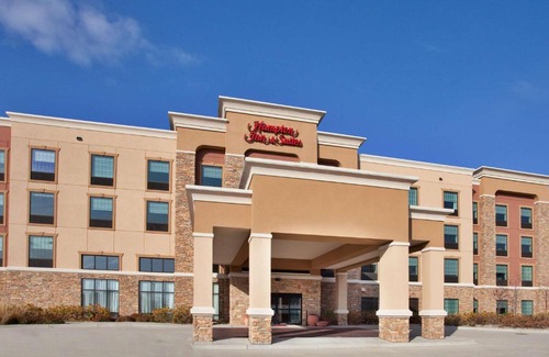 St. Cloud Hotel | Hampton Inn and Suites St. Cloud