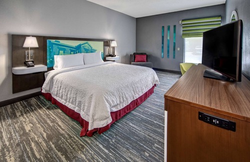 Batesville Hotel | Hampton Inn Batesville
