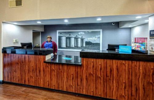 Batesville Hotel | Hampton Inn Batesville