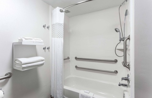 St. Martin Hotel | Hampton Inn Biloxi-Ocean Springs