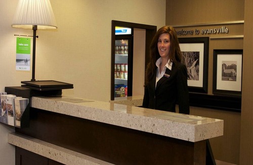 Evansville Hotel | Hampton Inn Evansville