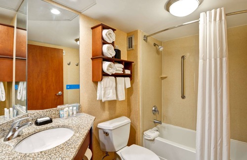 Hendersonville Hotel | Hampton Inn Hendersonville