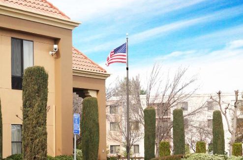 Livermore Hotel | Hampton Inn Livermore