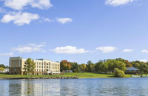 Penn Yan Hotel | Hampton Inn Penn Yan, NY