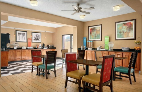 Chandler Hotel | Hampton Inn Phoenix/Chandler