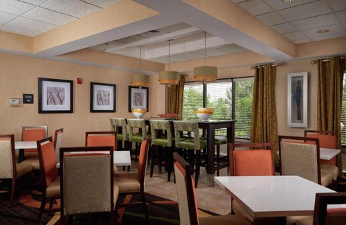 New Freedom Hotel | Hampton Inn Shrewsbury