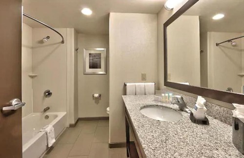 Albuquerque Hotel | Hampton Inn & Suites Albuquerque North/I-25