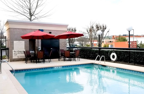 Pelham Hotel | Hampton Inn & Suites Birmingham-Pelham