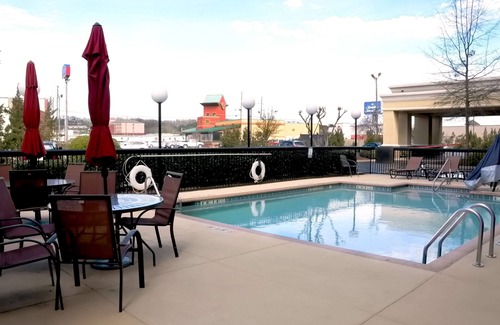 Pelham Hotel | Hampton Inn & Suites Birmingham-Pelham