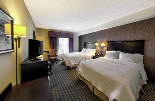 Concordville Hotel | Hampton Inn & Suites Chadds Ford