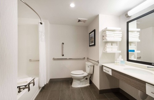 Midtown Hotel | Hampton Inn & Suites Miami Wynwood Design District