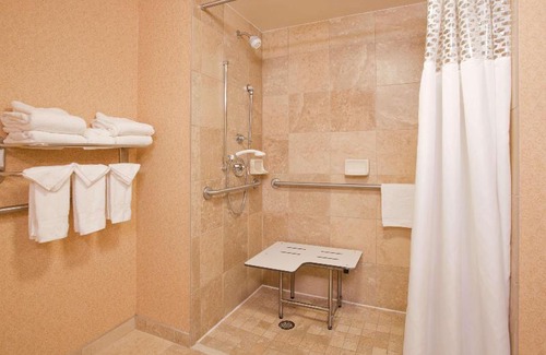 La Vista Hotel | Hampton Inn & Suites Omaha Southwest-La Vista