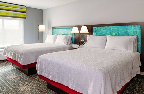 New Stanton Hotel | Hampton Inn & Suites Pittsburgh New Stanton