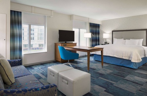 Rosemont Hotel | Hampton Inn & Suites Rosemont Chicago O'Hare