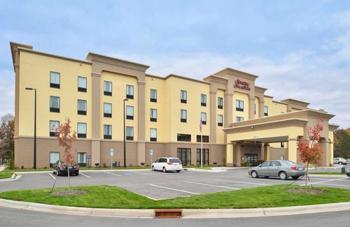 Shelby Hotel | Hampton Inn & Suites Shelby, North Carolina