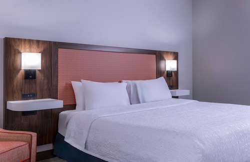 Chesterfield Hotel | Hampton Inn & Suites St. Louis/Chesterfield