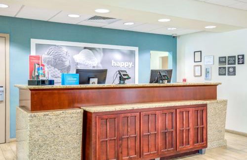 Westford Hotel | Hampton Inn & Suites Westford-Chelmsford