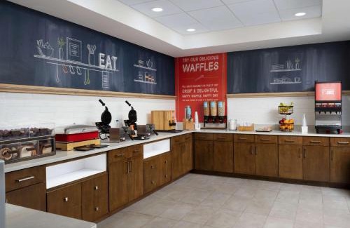 Troy Hotel | Hampton Inn Troy