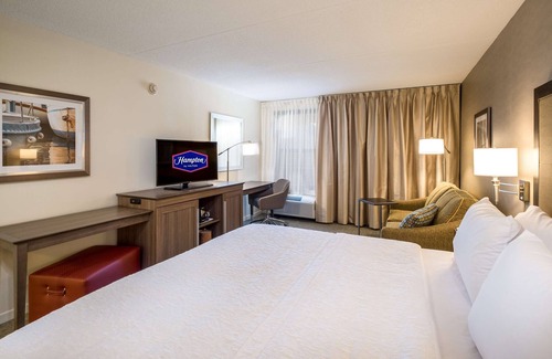 Waterville Hotel | Hampton Inn Waterville