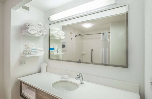 Waterville Hotel | Hampton Inn Waterville