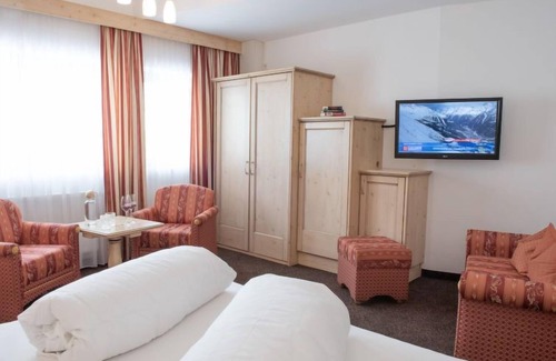 Hochsoelden Apartment | Hamrach Suite by Interhome