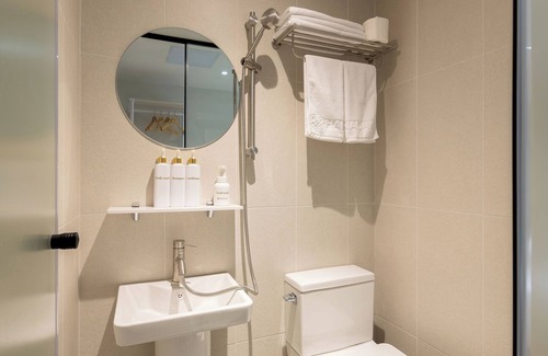 Jongno Hotel | Hana Days Jongno-Gwanghwamun