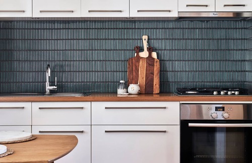 Hepburn Springs House | Hana House - Quaint country cottage with great views