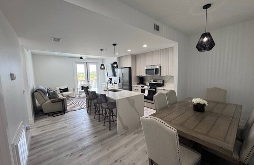 Gulfport Apartment | Handsboro Pointe Condo & Suites