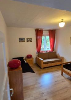 Burghaun House | Handwerker Haus auf 2 Etagen für 10 Personen Nähe Autobahn