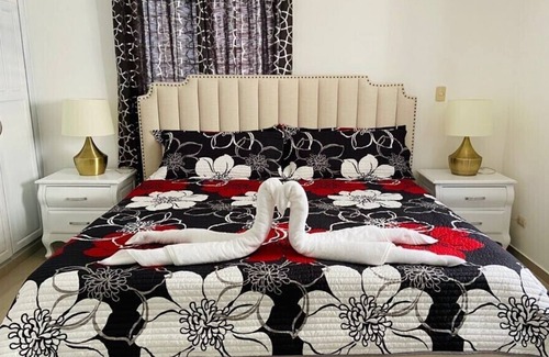 Gregorio Luperon Apartment | Hannah is a nice apartment on a first level.