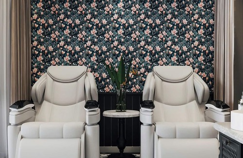 Hang Buom Hotel | Hanoi Grandeur Hotel