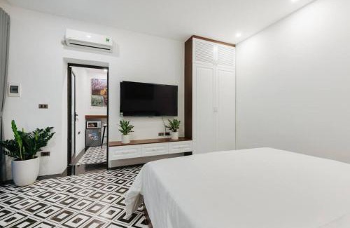 Hang Bo Apartment | Hanoi Old Quarter Homestay